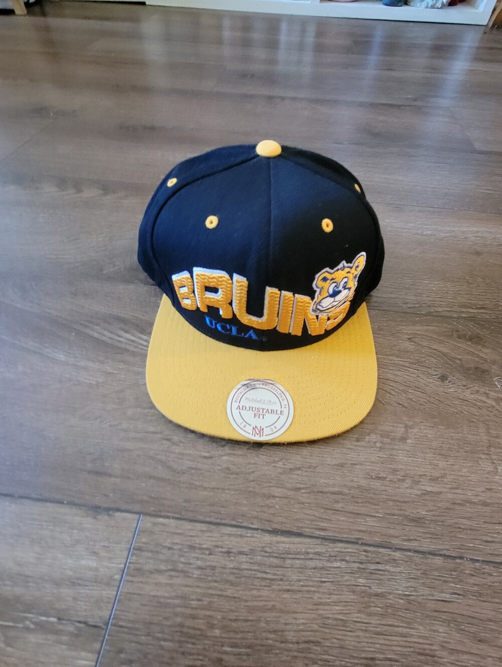 Bruins Kids Two-Tone Navy and Gold Adjustable Cap